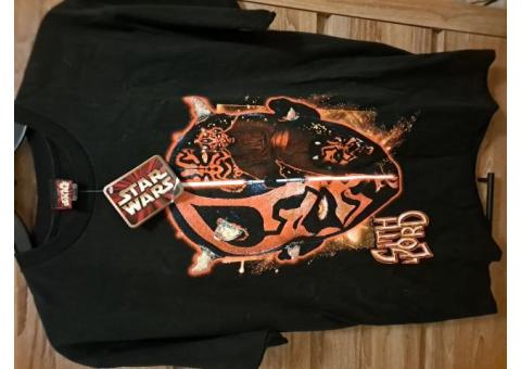 Star Wars Official Merchandise Tshirt